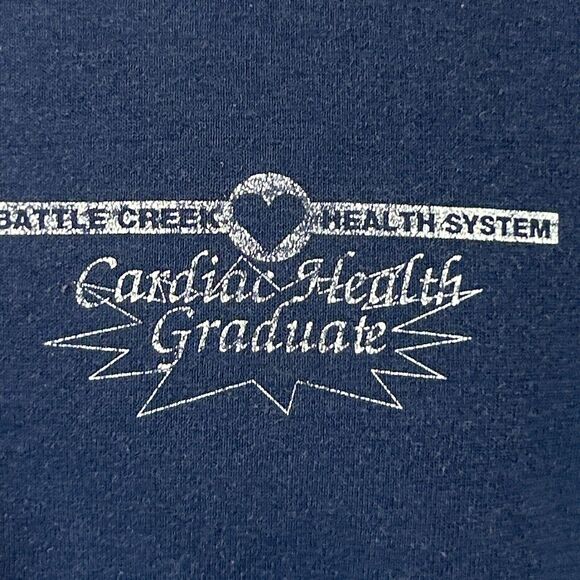Vintage Battle Creek Health System T Shirt Mens Medium Cardiac Graduate 90s Blue - Picture 4 of 7